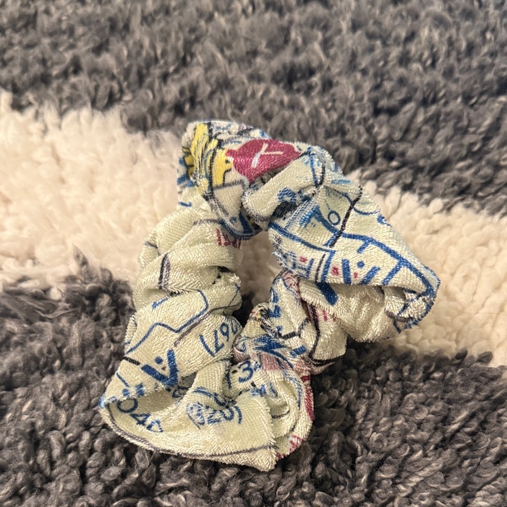 VFR SECTIONAL Print Scrunchie Oshkosh